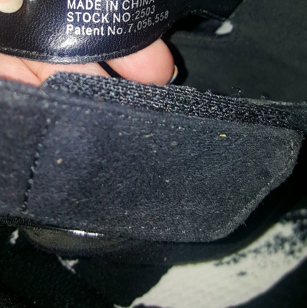 Heels - Picture 6 of 6